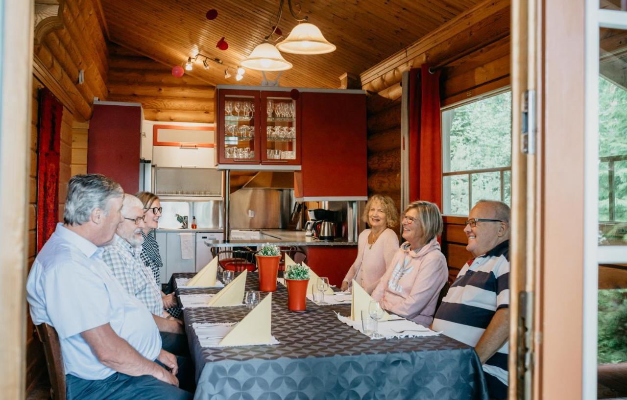 Ollinmaeki Vineyard Hotell Anttola Exteriör bild